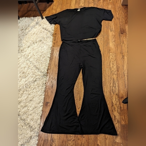 NWT Lounge set Black flare pants & black top, Missguided plus size 20 - Picture 8 of 13